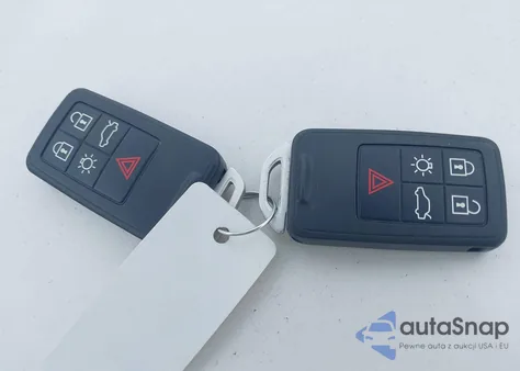 2017 Volvo Xc60 T5 Inscription from USA, damaged, VIN YV440MRUXH2223108